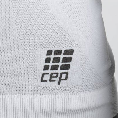Футболка женская Cep (Цеп) ультралёгкая с короткими рукавами обеспечит оптимальный тепло- и влагообмен, C80W