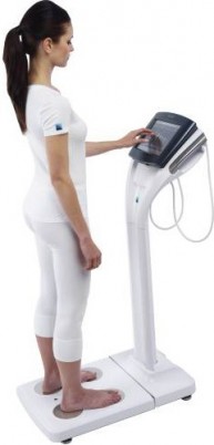 Весы-анализатор состава тела Tanita MC-980MA профессиональные с сенсорным ЖК-дисплеем, до 300кг