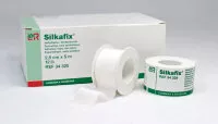 Пластырь Silkafix (Силкафикс) фиксирующий из искусственного шелка в пластиковом футляре, рулон  1.25см х5м, 1шт, 34324