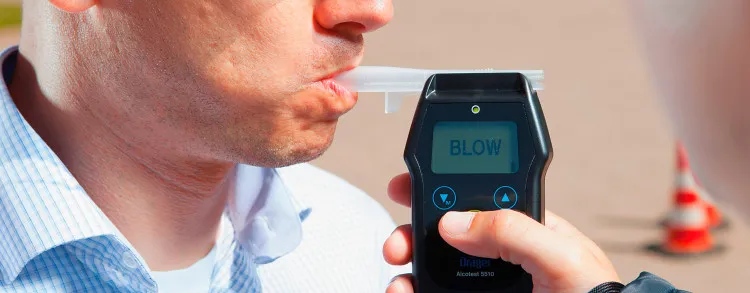 Алкотестер Alcotest 5510 высокой точности с результатом за 30 секунд, дисплей на русском, 2 режима работы