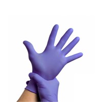 Перчатки медицинские смотровые Safe and Care LN 303 нитриловые фиолетовые