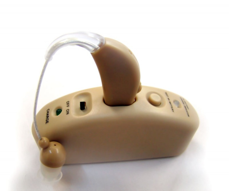 Слуховой аппарат Power Ear-2 заушный со встроенным аккумулятором и 4-мя вкладышами, усиливает звук до 125дб, JH-337