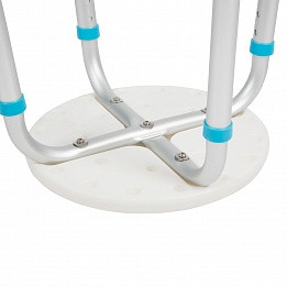 Табурет для ванны Ortonica Lux 505 с противоскользящими насадками на ножках и регулируется по высоте, ширина 32см