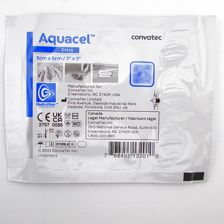 Повязка с серебром Аквасель Экстра Ag+ (Aquacel extra Ag+) 5х5 см, стерильная антимикробная, 413566