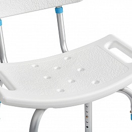Стул для ванны Ortonica Lux 675 с ручками на спине и на сиденье, отверстиями для воды и регулировкой по высоте