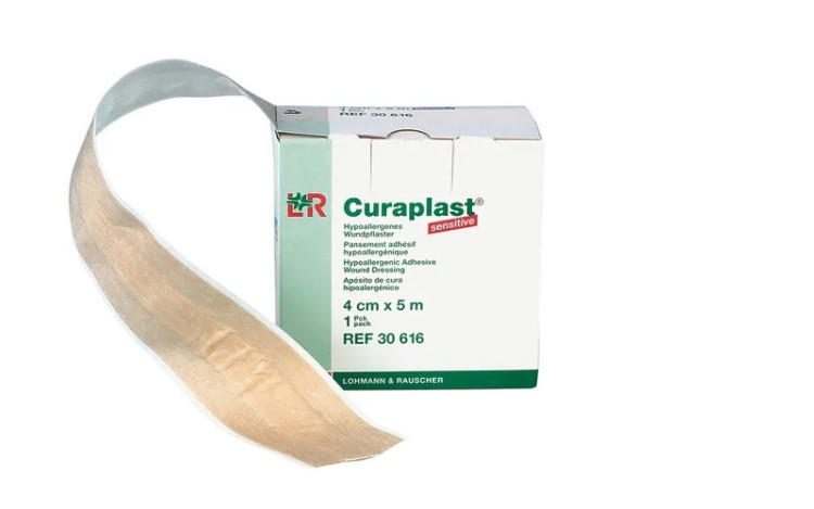 Пластырь Curaplast (Курапласт) для чувствительной кожи с подушечкой для закрытия мест инъекций 4см х5м, 30616