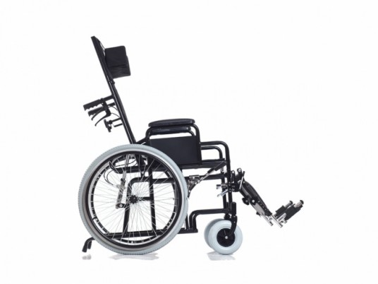 Кресло-коляска Ortonica Base 155 с удлинителем спинки и подголовником, раскладывается в горизонтальное положение