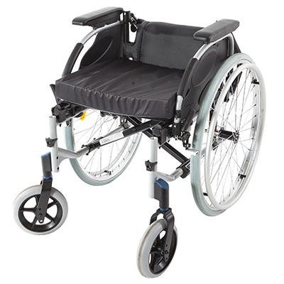 Кресло - коляска Invacare Action 2 NG, облегченная модель, складная, надежная, сиденье 45 см, до 125 кг, 7683-004