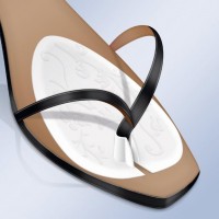 Подушечки Orliman PS-20 для туфель с межпальцевой перемычкой предотвращают трение между пальцами и поглощают удар