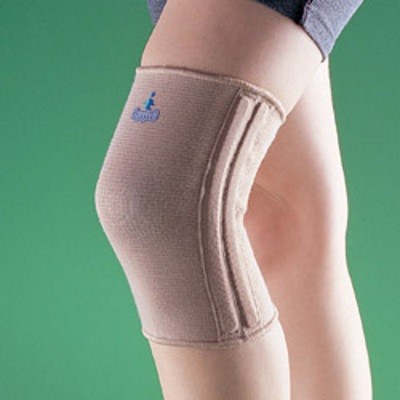 Бандаж на коленный сустав OPPO Medical сохраняет полный диапазон движения и при этом стабильность, укороченный, 2133