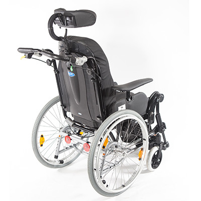 Кресло-коляска Invacare Rea Azalea инвалидная пассивная для малоподвижных людей, регулировки наклона сиденья и спинки