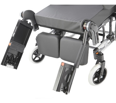 Кресло-коляска Invacare Rea Azalea Max пассивная для малоподвижных людей до 180кг, ширина сиденья 55.5см, 6917-001