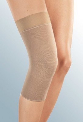 Бандаж на колено elastic knee support на широкое бедро для компрессии и микромассажа сустава, бежевый, 602