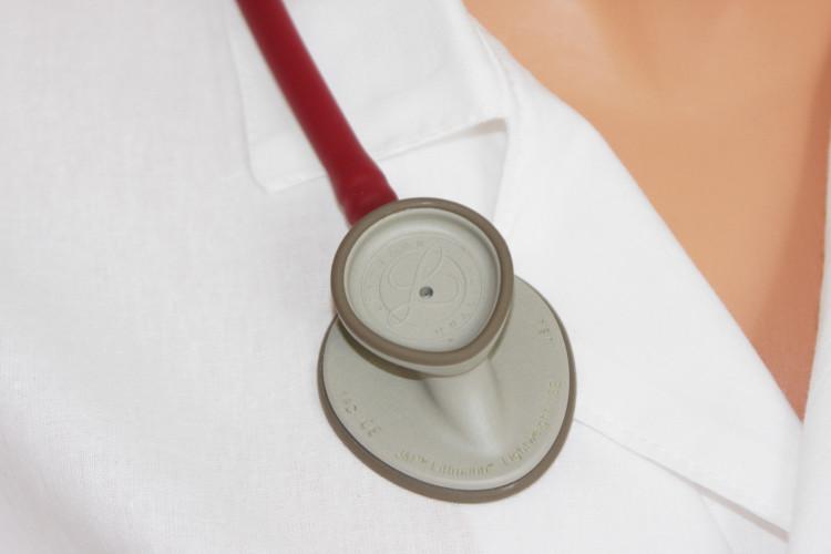 Стетоскоп Littmann Lightweight II SE (Лайтвейт) двухсторонний, бордовая трубка, 71см, 2451