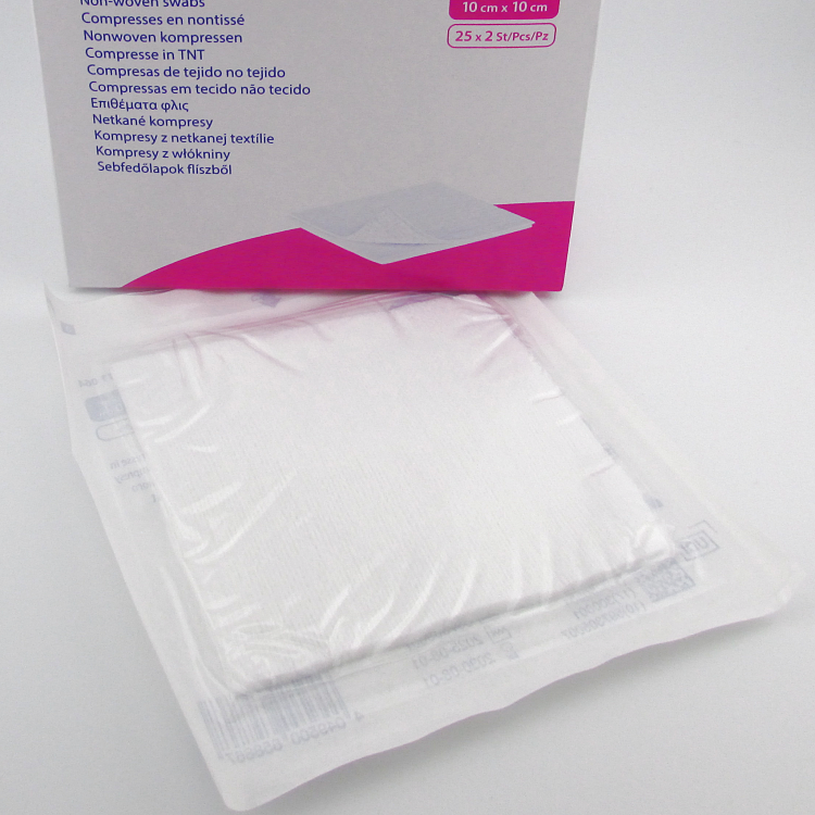 Салфетки Medicomp (Медикомп) стерильные многослойные из нетканого материала марлевой структуры, 10х10см, 50шт, 411064