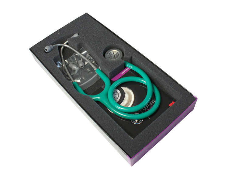 Стетоскоп Littmann Classic III с двусторонней головкой высокой звуковой чувствительности и изумрудной трубкой 69см, 5840