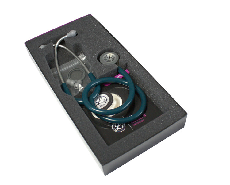 Стетоскоп Littmann Classic III с двусторонней головкой высокой чувствительности и трубкой цвета морской волны 69см, 5623