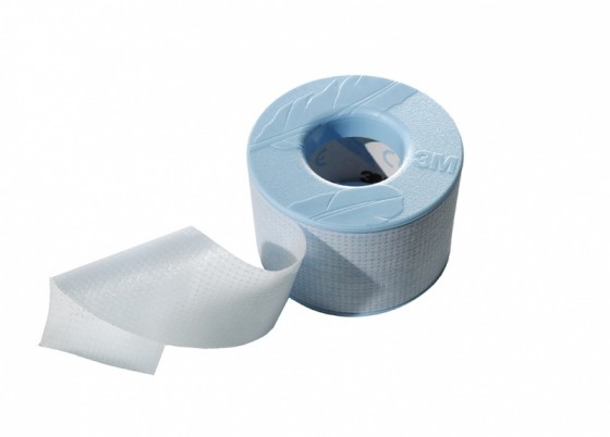 Пластырь 3M Removal Silicone Tape фиксирующий для пациентов с чувствительной и нежной кожей 1.9см х0.6м, 2770K-0