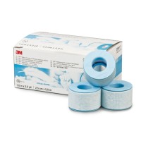 Пластырь фиксирующий 3M Kind Removal Silicone Tape для пациентов с чувствительной и нежной кожей 2.5см х5м, 2770-1