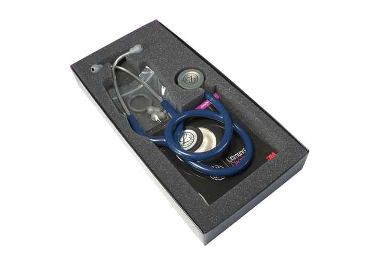 Стетоскоп Littmann Classic III, двусторонняя головка, высокая чувствительность, трубка темно - синего цвета, 69 см, 5622