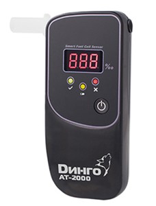 Алкотестер Динго AT-2000 персональный для измерения алкоголя с электрохимических сенсором и 4-мя сменными мундштуками