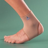 Бандаж на голеностопный сустав OPPO Medical укороченный для легкой фиксации при растяжениях и вывихах, 1001