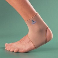 Бандаж на голеностопный сустав OPPO Medical укороченный для легкой фиксации при растяжениях и вывихах, 1001