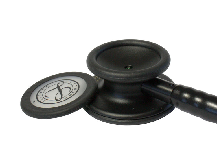 Стетоскоп Littmann Classic III с черной акустической головкой, трубкой 69см и ушными наконечниками, 5803