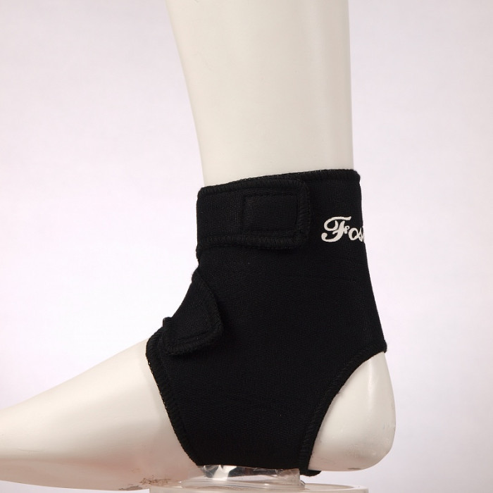 Фиксатор голеностопный неопреновый FOSTA , с 2-мя  застежками «Велкро», OPT F2222